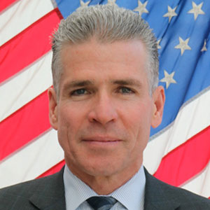 Steven Paré