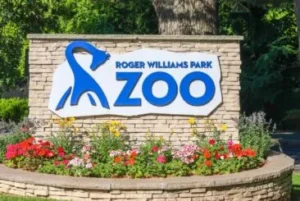 photo of the sign at the entrance of RWP Zoo