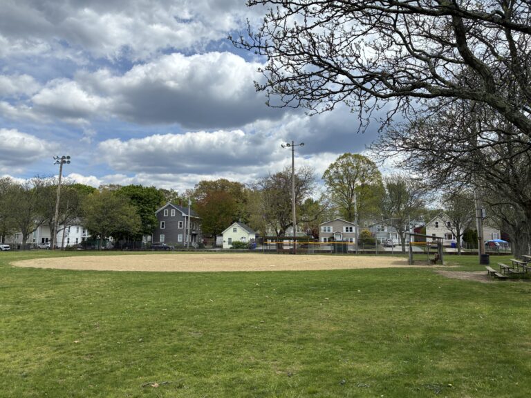 Photo showing a baseball field