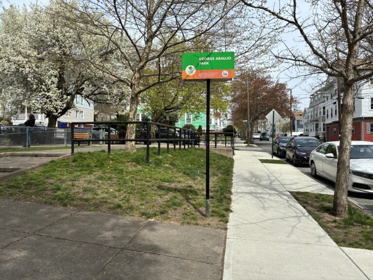 George Araujo Park entrance sign on Ives St