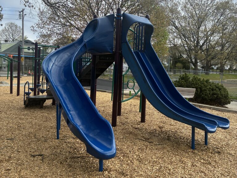 Miguel Luna Park playground slides for ages 5-12