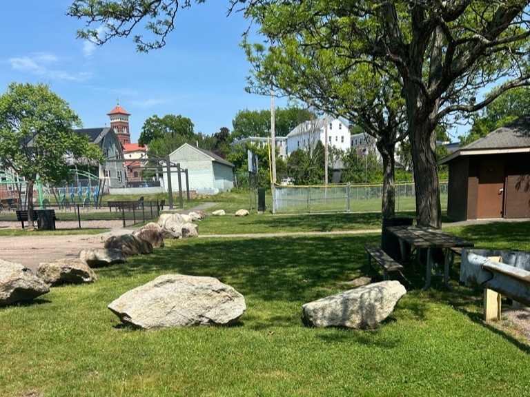 Prete-Metcalf Park picnic area with view of St. Ann's on Hopkins Square