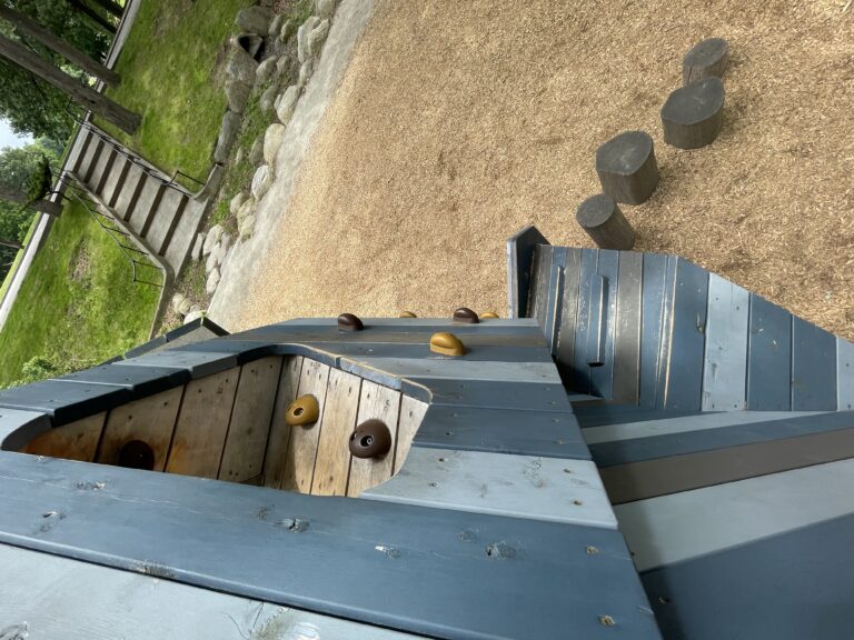 Roger Williams Park Bear Ground looking down at the play sculpture access
