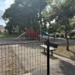 Warren St Park Fuller St entrance with park bench